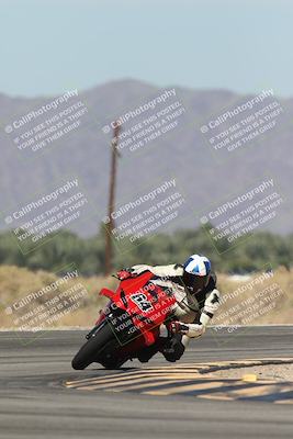 media/Oct-13-2025-Moto Forza (Mon) [[a66d839500]]/2-A Group/Session 3 (Turn 16)/